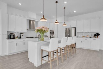 1113 Trace Way in Wellington, FL - Building Photo - Building Photo