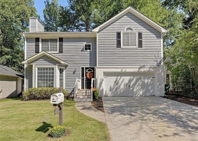 property at 1103 Capital Club Cir NE