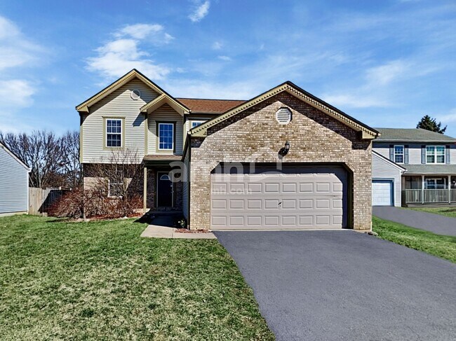 property at 5486 Avonhurst Ct