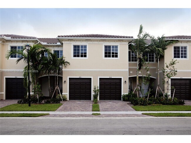 2579 SW 81st Ter in Miramar, FL - Building Photo - Building Photo