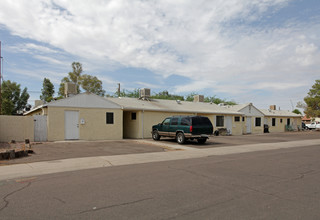 Morelos Apartments in Chandler, AZ - Building Photo - Building Photo