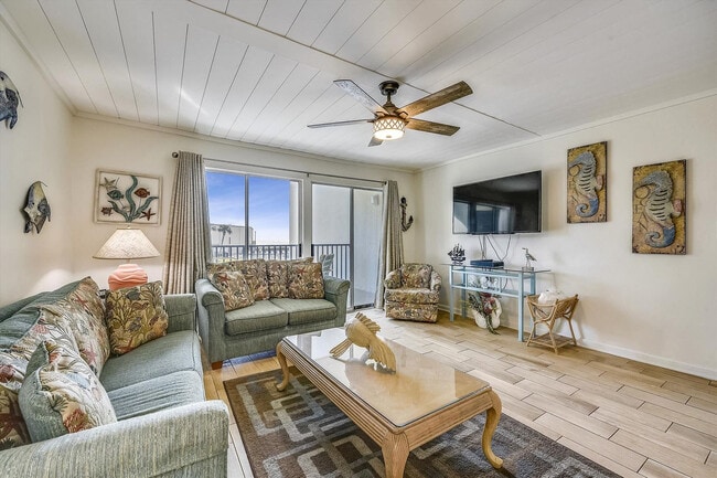 property at 2858 Joan Ave