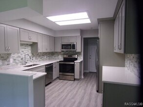 13000 S Istachatta Rd in Floral City, FL - Building Photo - Building Photo