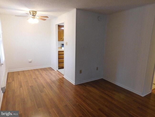 809 Logan St in Salisbury, MD - Building Photo - Building Photo