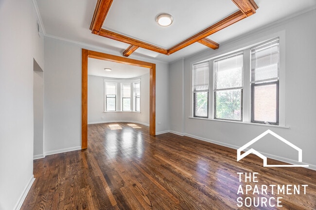 1000 N Mozart St, Unit 2w