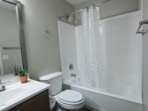 11813 W Maui Ln in El Mirage, AZ - Foto de edificio - Building Photo