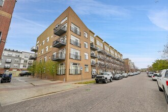 7240 W Custer Ave in Lakewood, CO - Building Photo - Building Photo