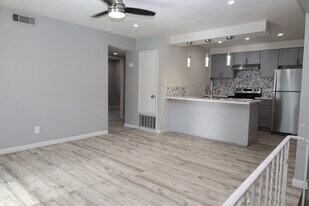 1708 6th St in Woodland, CA - Building Photo