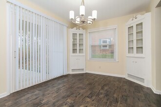 475 Hermay Dr in Hamilton, OH - Building Photo - Building Photo