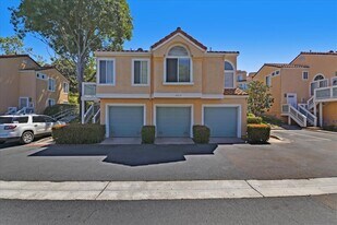 4212 Vista Panorama Way in Oceanside, CA - Building Photo