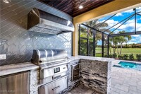 28623 Derry Ct in Bonita Springs, FL - Foto de edificio - Building Photo