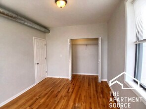 7606 N Paulina St in Chicago, IL - Building Photo - Building Photo