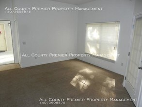 970 N Spring Garden Ave-Unit -413 in DeLand, FL - Foto de edificio - Building Photo