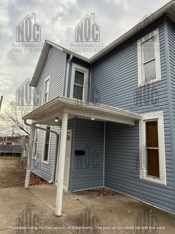 property at 726 E Main St