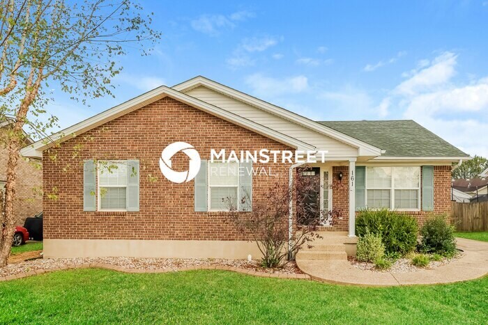 161 Drake Dr in Shepherdsville, KY - Building Photo