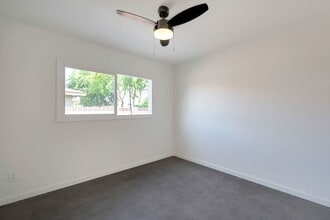 934 E Manhatton Dr in Tempe, AZ - Building Photo - Building Photo