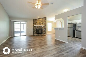 1441 Kingfisher Ln N in Jacksonville, FL - Building Photo - Building Photo