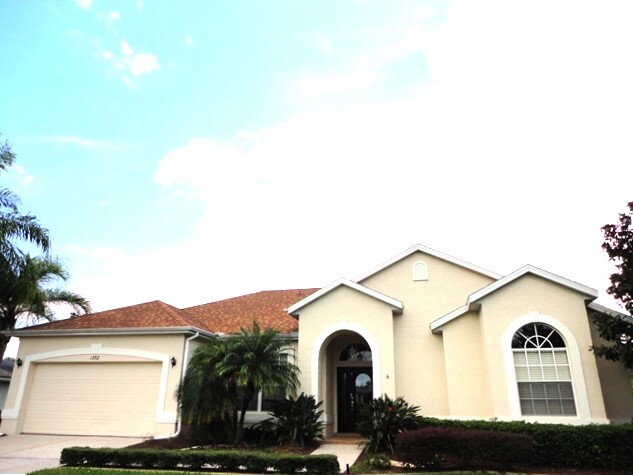 13712 Lakes Way in Orlando, FL - Building Photo