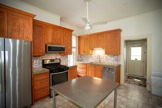 1015 Rock St in Little Rock, AR - Building Photo - Building Photo