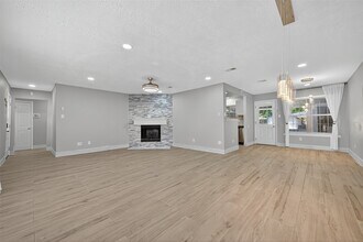 8203 Huntermoor Cir in Humble, TX - Building Photo - Building Photo