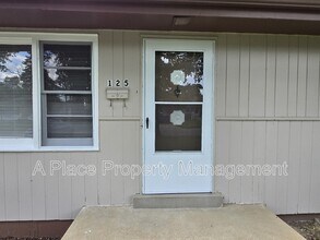 125 Florisota Dr in Florissant, MO - Building Photo - Building Photo