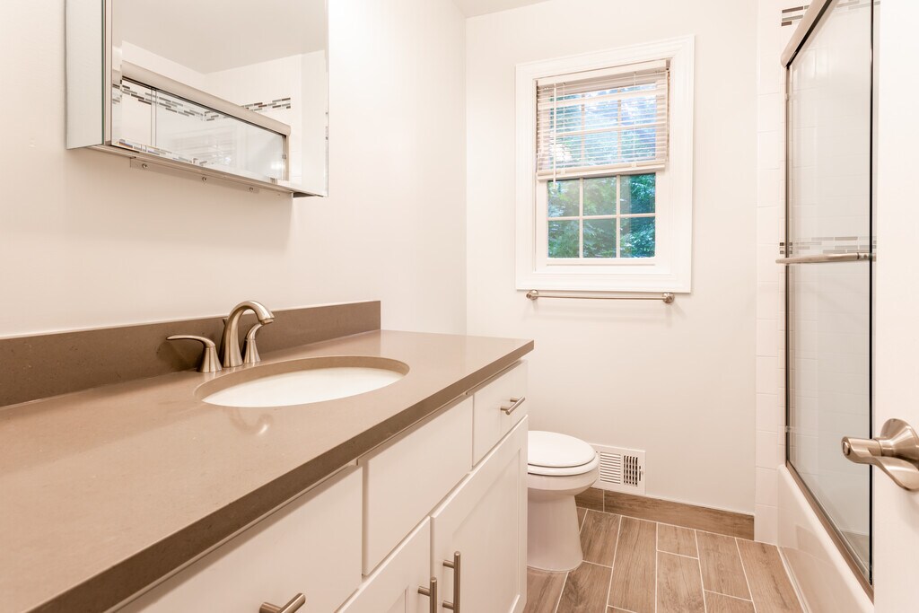 Constantine Village Summit, NJ Apartments