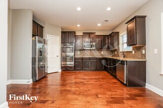 1499 Amberly Dr, Unit 017 in Clarksville, TN - Building Photo - Building Photo