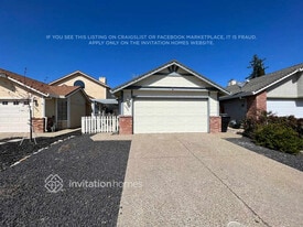 1324 Puebla Way in Roseville, CA - Building Photo