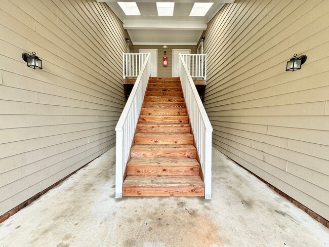 1 Meadowood Glen Way in Greensboro, NC - Building Photo - Building Photo