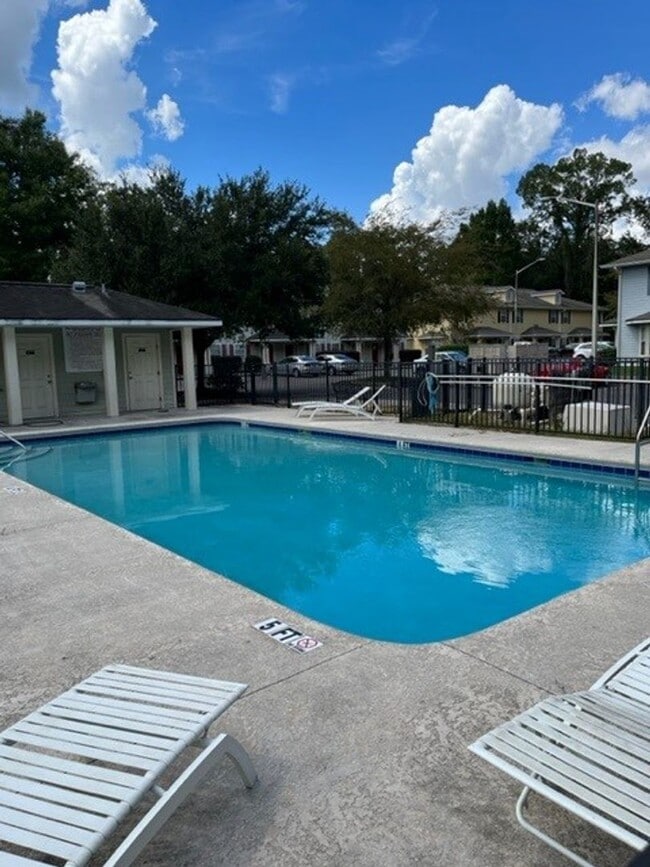 2954 SW 35th Pl in Gainesville, FL - Building Photo - Building Photo