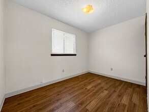 2644 Hunt St in Ames, IA - Building Photo - Building Photo