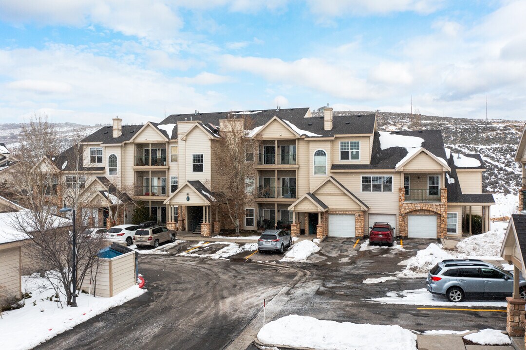 Canyon Creek Club in Park City, UT - Building Photo