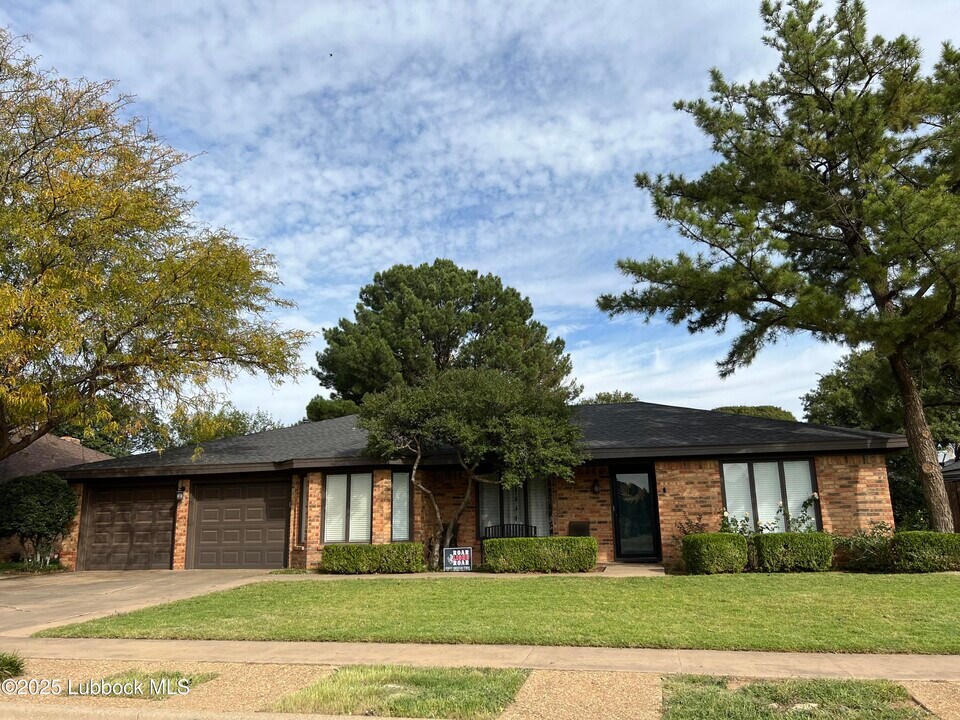 3504 96th St in Lubbock, TX - Building Photo