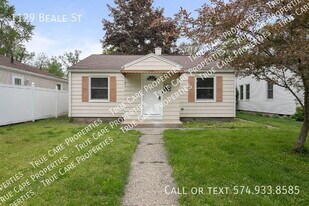 1129 W Beale St in South Bend, IN - Building Photo