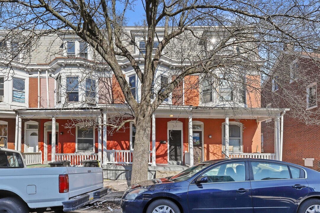 512 Curtin St in Harrisburg, PA - Foto de edificio