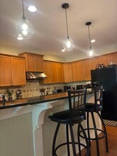 4061 Glen Vista Ct in Duluth, GA - Foto de edificio - Building Photo