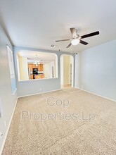 13910 Riverbank Pass in Helotes, TX - Building Photo - Building Photo