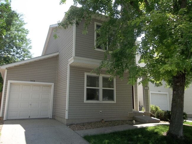 property at 3414 Warren Farm Dr