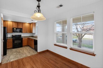 1226 S Quintero Ct in Aurora, CO - Building Photo - Building Photo