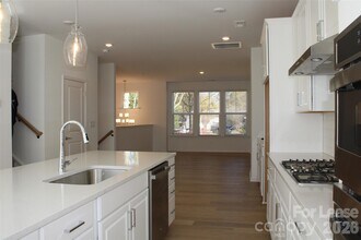 743 Hoke Ln in Davidson, NC - Building Photo - Building Photo