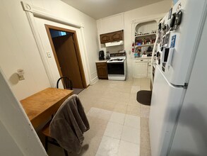 321 Earl St in Eau Claire, WI - Building Photo - Building Photo