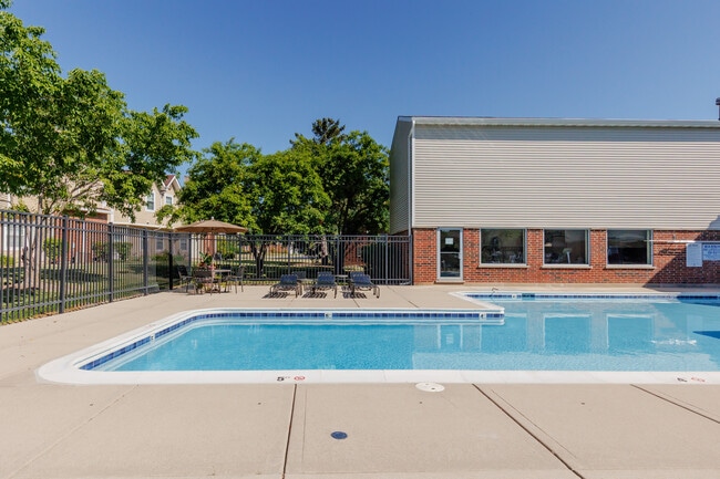 Waterford Place Apartments