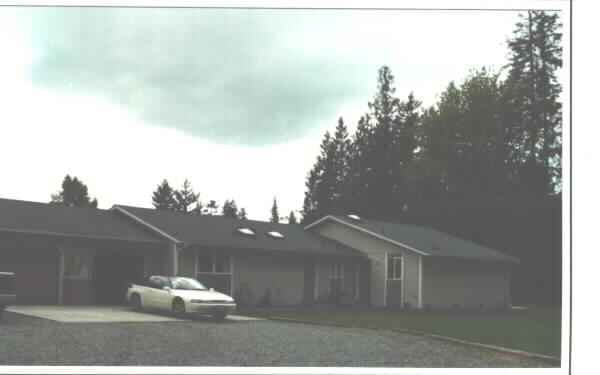 9622 51st Ave NE in Marysville, WA - Building Photo