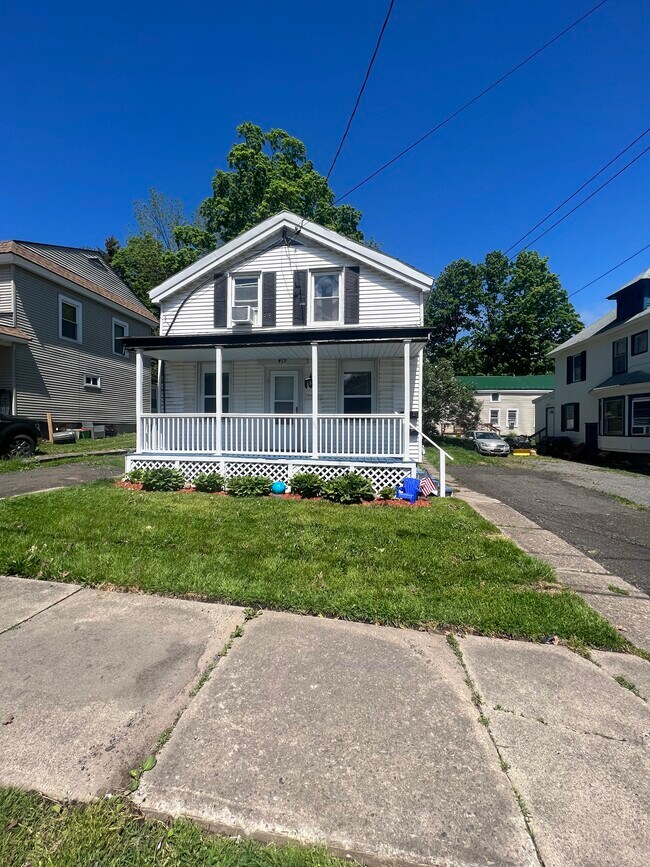 419 Cayuga St Apartments and Nearby Fulton Apartments For Rent Fulton, NY