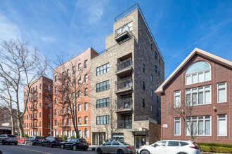 5506 15th Ave in Brooklyn, NY - Foto de edificio - Primary Photo