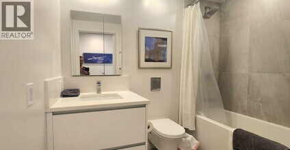 180 E 2nd Ave in Vancouver, BC - Building Photo - Building Photo