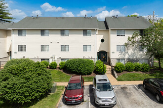 Caroline Place Apartments in St. Louis, MO - Building Photo - Building Photo