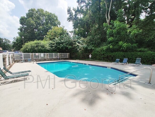 2388 Lawrenceville Hwy photo'