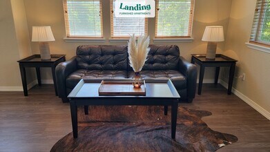 15455 Canyon Rim Dr-Unit -207.1321724 in Englewood, CO - Foto de edificio - Building Photo