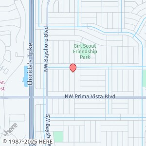 180 NW Friar St in Port St. Lucie, FL - Building Photo